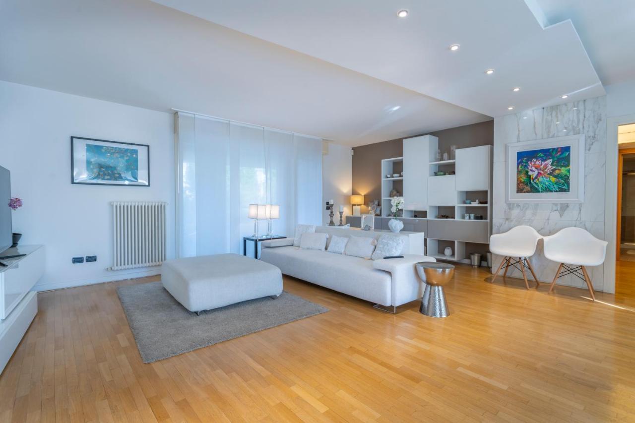 Teatro Nuovo Apartment With Free Parking Удине Екстериор снимка