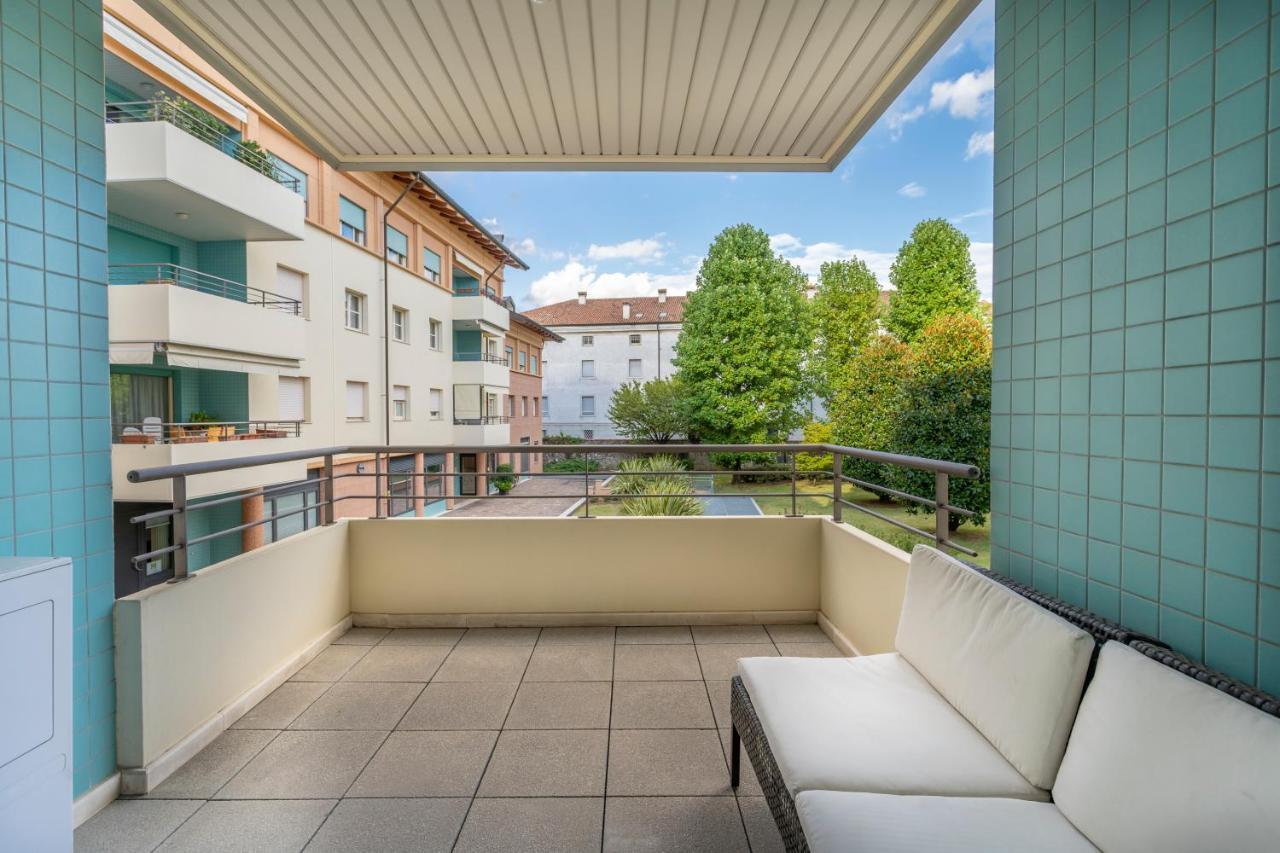 Teatro Nuovo Apartment With Free Parking Удине Екстериор снимка